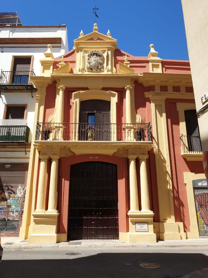 Santa Ana - Palacio Del Infantado Seville Exterior photo